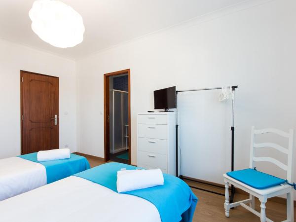 West Side Guesthouse : photo 3 de la chambre chambre lits jumeaux avec salle de bains privative