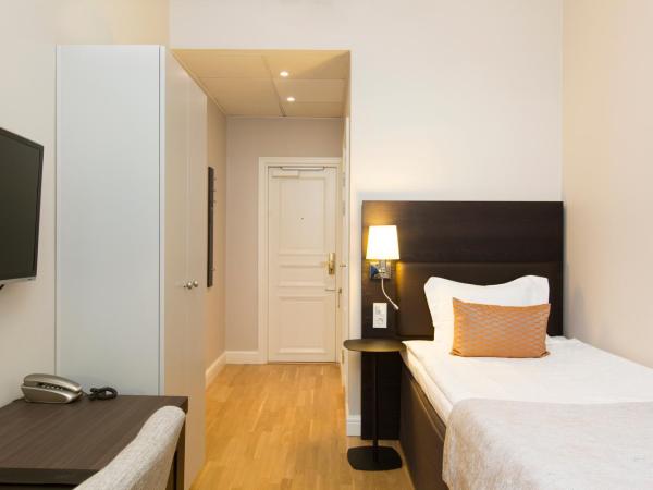 Elite Hotel Adlon : photo 1 de la chambre chambre simple standard