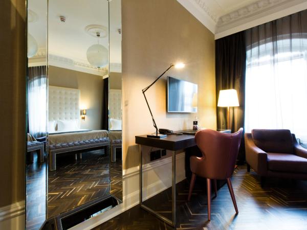 Elite Hotel Adlon : photo 4 de la chambre chambre lit king-size deluxe