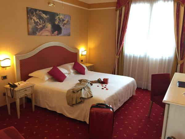 iH Hotels Padova Admiral : photo 8 de la chambre chambre double de luxe - annexe