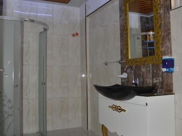 Sinter Terasse House Hotel : photo 3 de la chambre chambre quadruple supérieure 