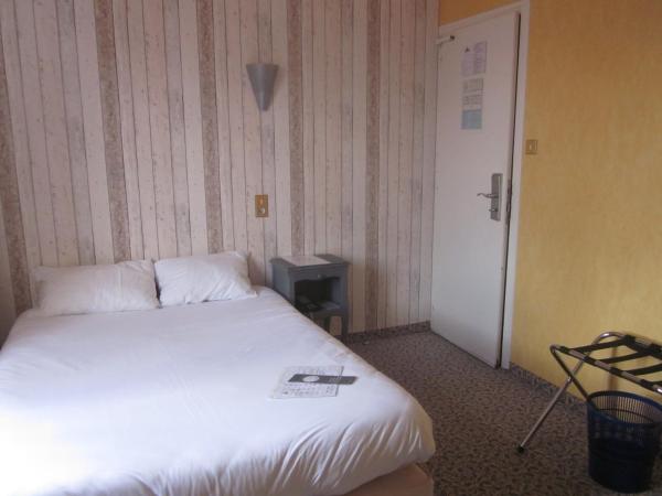 Hotel La Chaumière : photo 2 de la chambre chambre double - vue sur rue