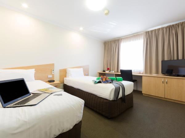 Ramada Encore Belconnen : photo 4 de la chambre chambre lits jumeaux