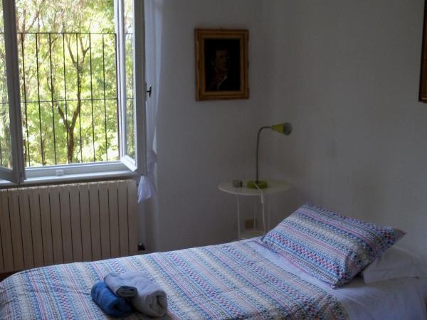 B&B I Ghiri : photo 3 de la chambre chambre double ou lits jumeaux avec salle de bains privative externe