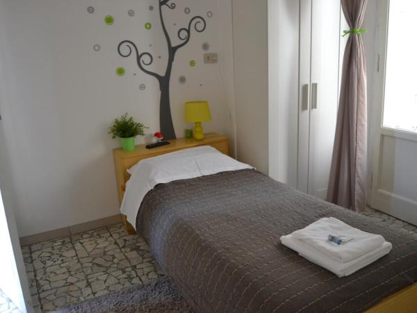 Night & Day : photo 6 de la chambre chambre simple avec salle de bains 