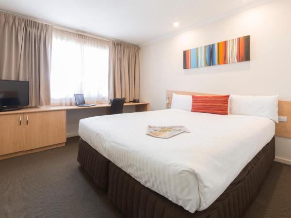 Ramada Encore Belconnen : photo 3 de la chambre chambre lit queen-size