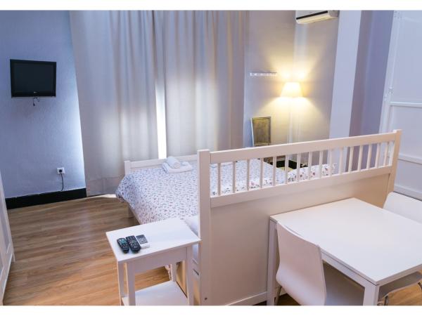 Hi Valencia Canovas : photo 10 de la chambre chambre double supérieure avec salle de bains privative