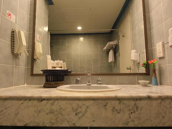 Chiang Mai Hill Hotel : photo 7 de la chambre chambre lits jumeaux deluxe