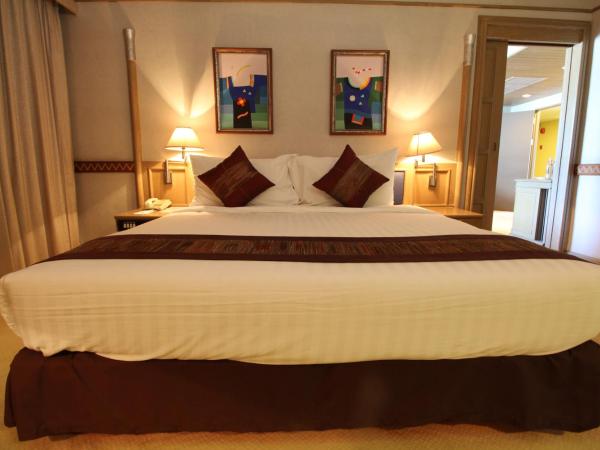 Chiang Mai Hill Hotel : photo 3 de la chambre suite présidentielle