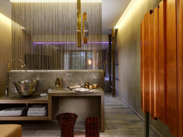 Milan Suite Hotel : photo 1 de la chambre suite junior avec douche d'hydromassage