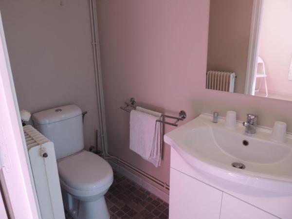 Hotel Le Colbert epernay : photo 3 de la chambre chambre double confort
