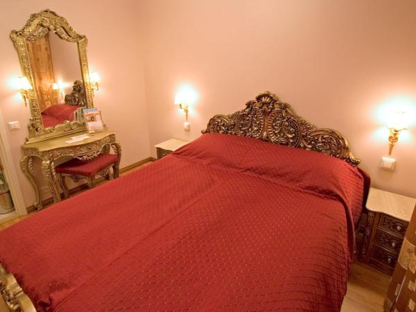 Mango Hotel : photo 1 de la chambre double room with balcony and private bathroom and toilet