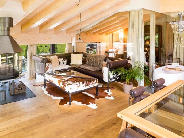 Matterhorn FOCUS Design Hotel : photo 3 de la chambre suite focus sur le toit - vue sur mont cervin - maison b