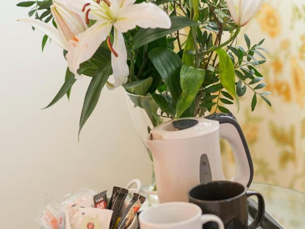 Hotel Alcántara : photo 4 de la chambre chambre familiale