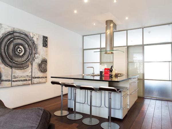 Marnix Modern: Supercentral 8P : photo 1 de la chambre appartement supérieur