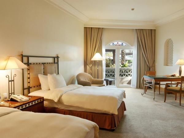 Grand Hyatt Muscat : photo 1 de la chambre chambre lits jumeaux - accès au club