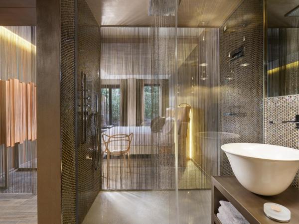 Milan Suite Hotel : photo 3 de la chambre suite junior avec jardin privé