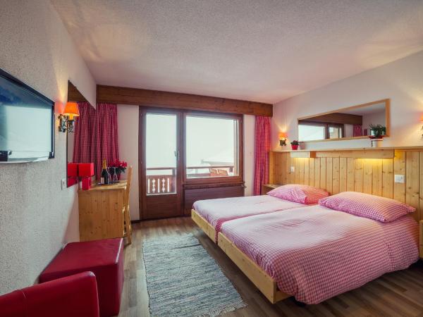 Hotel Mirabeau : photo 4 de la chambre chambre double ou lits jumeaux avec balcon