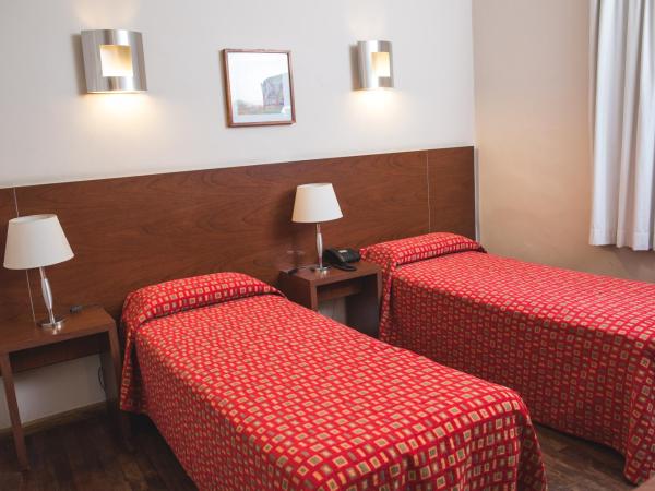 Gran Hotel Victoria Cordoba Argentina : photo 2 de la chambre chambre double ou lits jumeaux supérieure
