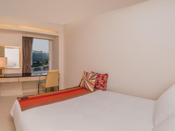 Kowloon Harbourfront Hotel : photo 10 de la chambre suite 2 chambres quad - vue sur ville