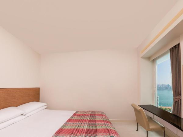 Kowloon Harbourfront Hotel : photo 3 de la chambre suite 2 chambres quad - vue sur port