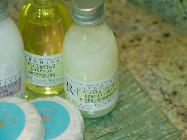 The Sylvia Hotel : photo 4 de la chambre chambre standard lit queen-size