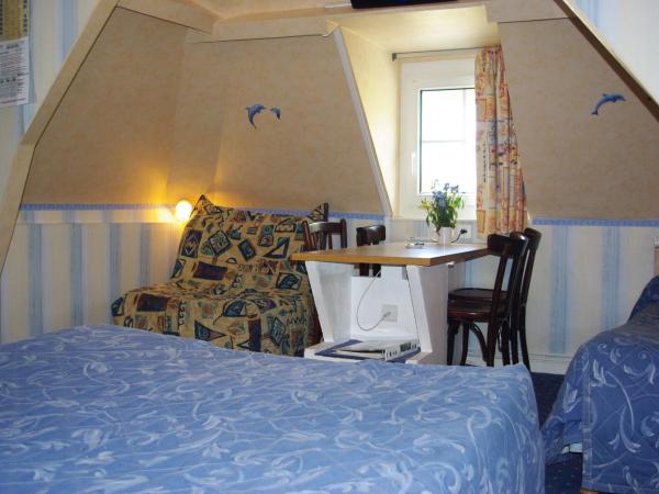 Hotel Du Parc : photo 1 de la chambre chambre triple