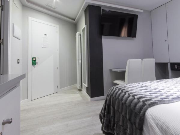 Hostal Overnight Madrid : photo 8 de la chambre chambre double
