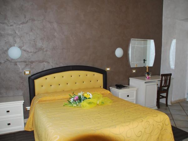 Hotel Antico Distretto : photo 5 de la chambre chambre triple