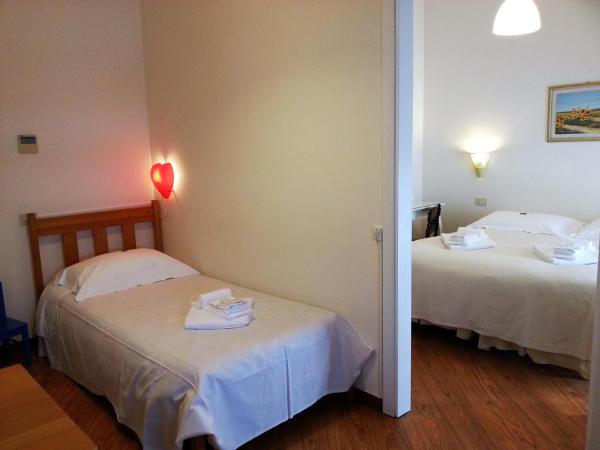 Il Girasole High Quality Inn : photo 7 de la chambre chambre triple standard