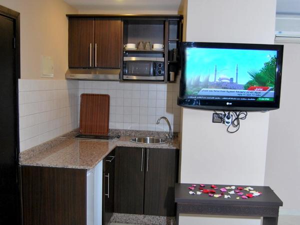 Suite Hotel Tilila : photo 9 de la chambre studio avec balcon (4 adultes et 1 enfant)