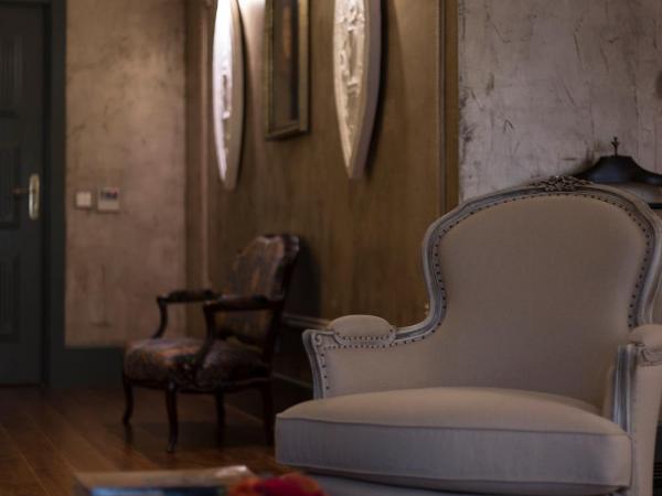 M Maison Particulière Porto : photo 7 de la chambre suite - vue sur ville