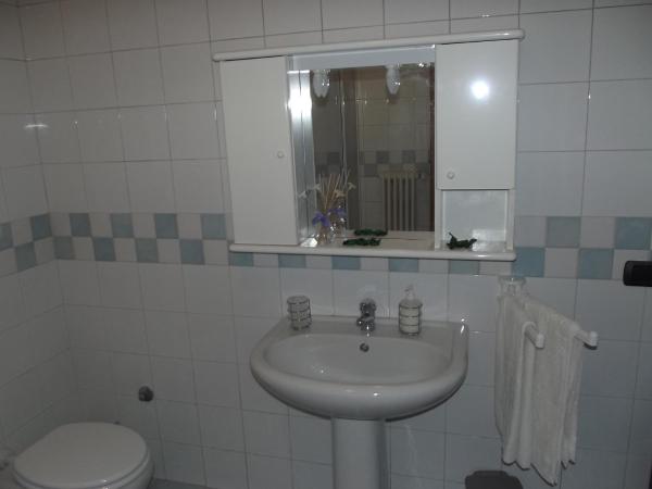 La Specchia : photo 9 de la chambre chambre deluxe double ou lits jumeaux