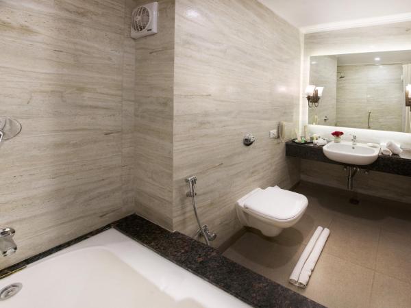 KK Royal Hotel & Convention Centre : photo 3 de la chambre chambre deluxe double ou lits jumeaux