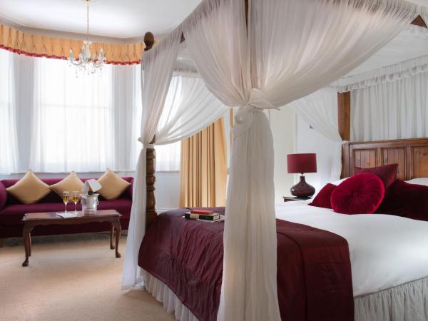 The Claremont : photo 2 de la chambre chambre avec lit à baldaquin