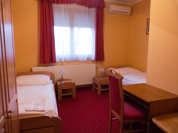 Euro Panzio : photo 1 de la chambre chambre lits jumeaux
