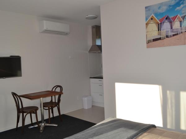319 Addington Motel : photo 4 de la chambre studio queen (2 adultes)