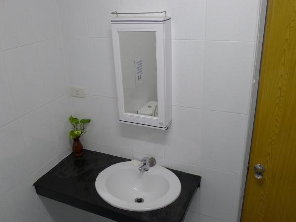 Metro Apartments : photo 1 de la chambre chambre lit king-size deluxe