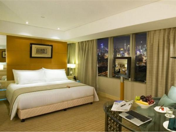 Jin Jiang Tower : photo 4 de la chambre chambre double deluxe - vue sur ville