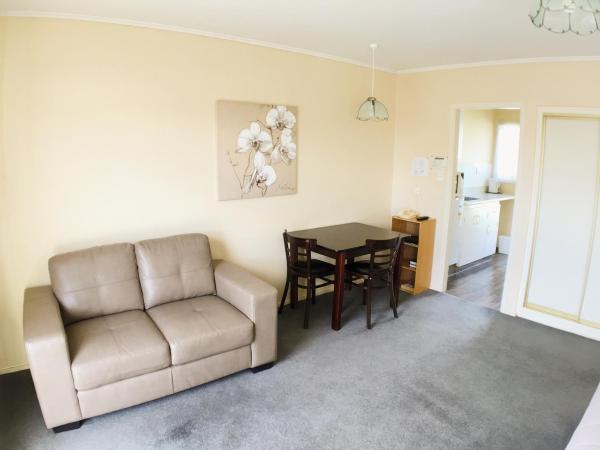 Merivale Court Motel & Apartments : photo 1 de la chambre grand studio