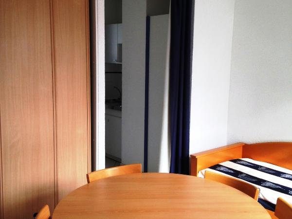 VTF Le Domaine de Françon : photo 6 de la chambre appartement 2 chambres (2 adultes et 2 enfants)