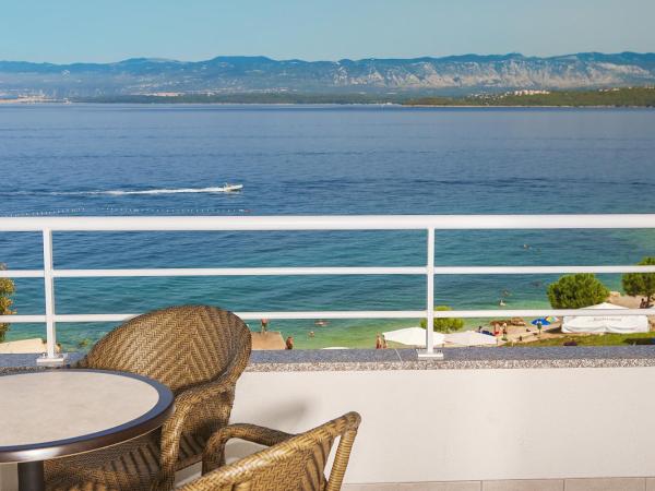 Spa & Wellness Hotel Pinia : photo 6 de la chambre chambre double deluxe - vue sur mer