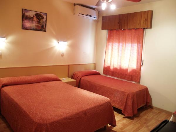 Hotel El Cabildo : photo 2 de la chambre chambre triple