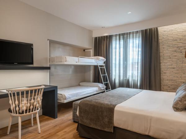 Catalonia Gran Vía Madrid : photo 1 de la chambre chambre familiale