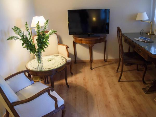 Anita's Bed and Breakfast : photo 5 de la chambre chambre double avec vue