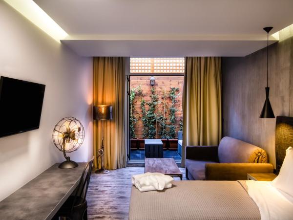 360 Degrees : photo 10 de la chambre suite junior avec balcon