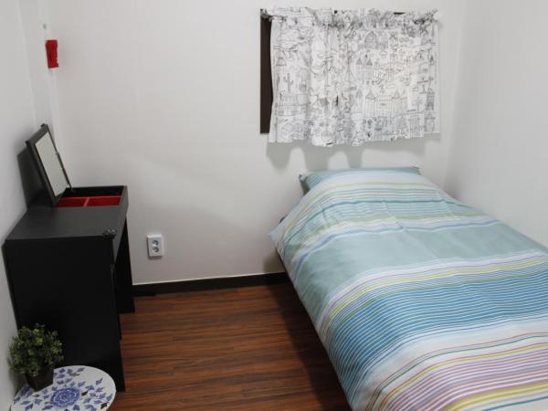 Jiwoljang Guesthouse : photo 1 de la chambre chambre lits jumeaux standard