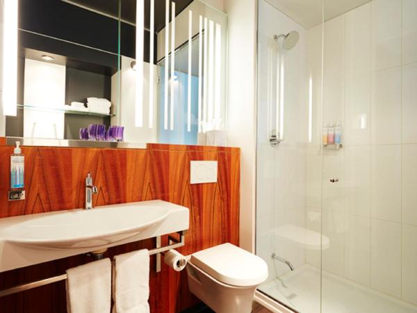 Alt Hotel Ottawa : photo 4 de la chambre chambre lit queen-size