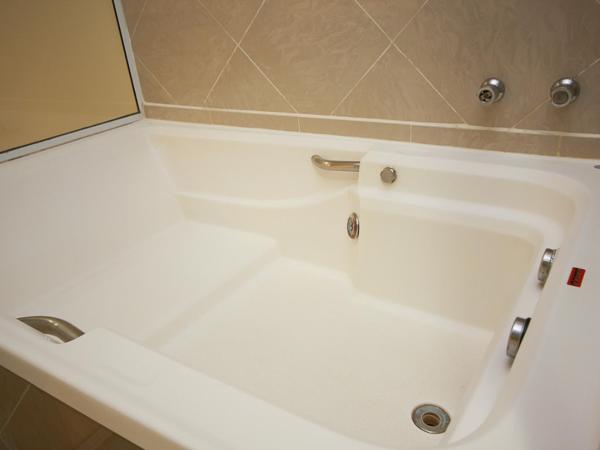 Floresta Tucuruvi (Adult Only) : photo 8 de la chambre suite deluxe avec baignoire spa