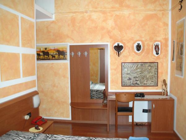 Albergo Astro : photo 8 de la chambre chambre double ou lits jumeaux
